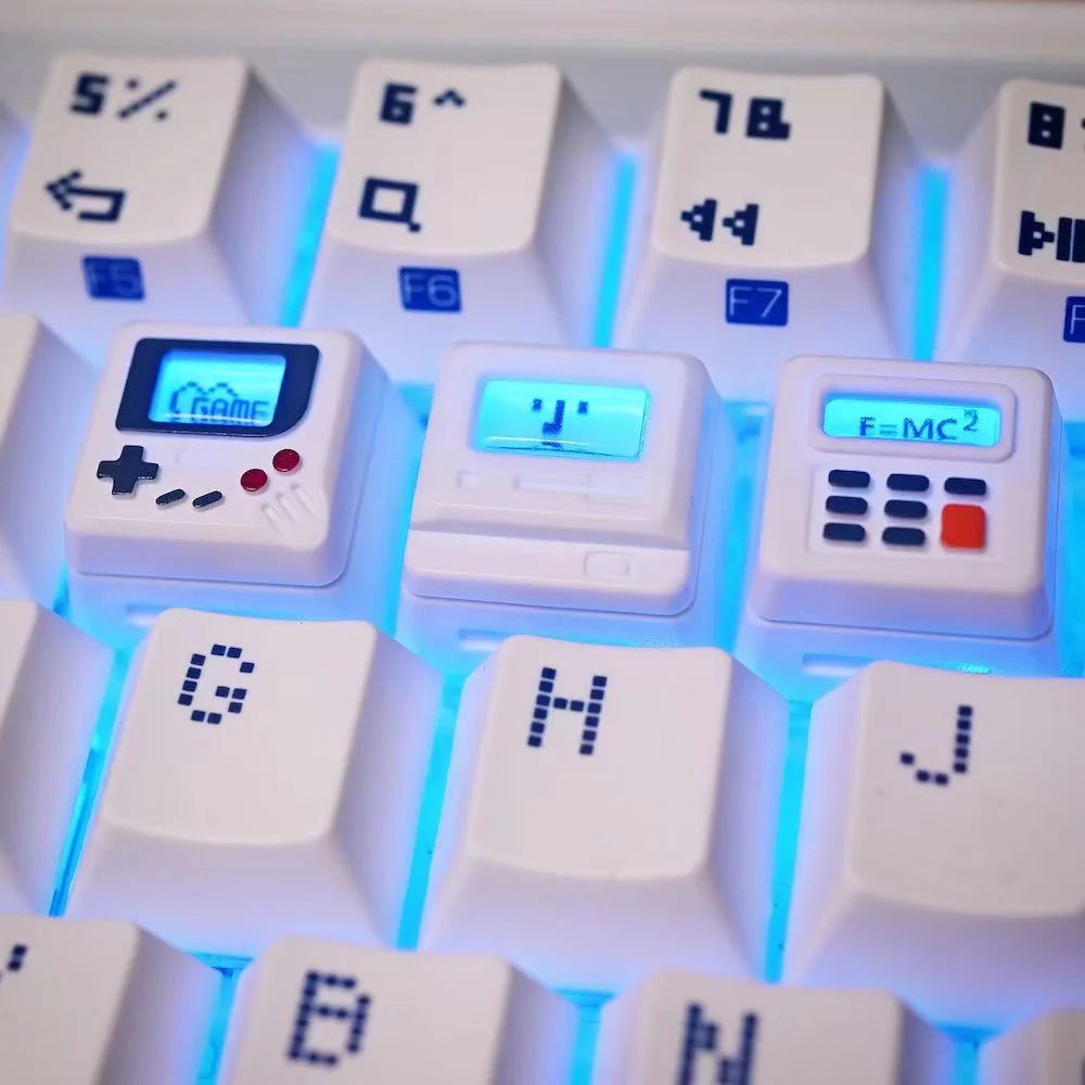 Retro Gaming Setup - K-04 3-in-1 Creative Retro Transparent Keycap